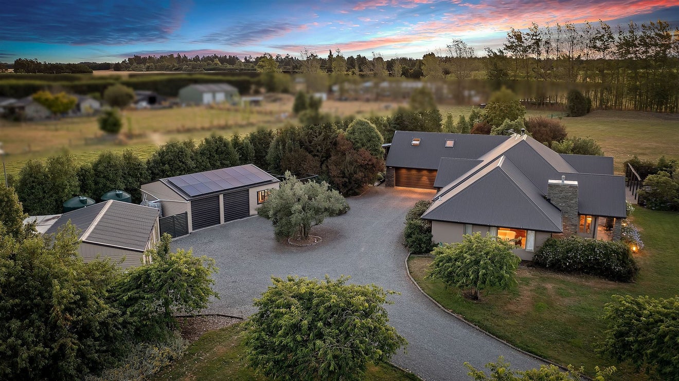 2/1314 West Coast Road, Christchurch - Carousel 1