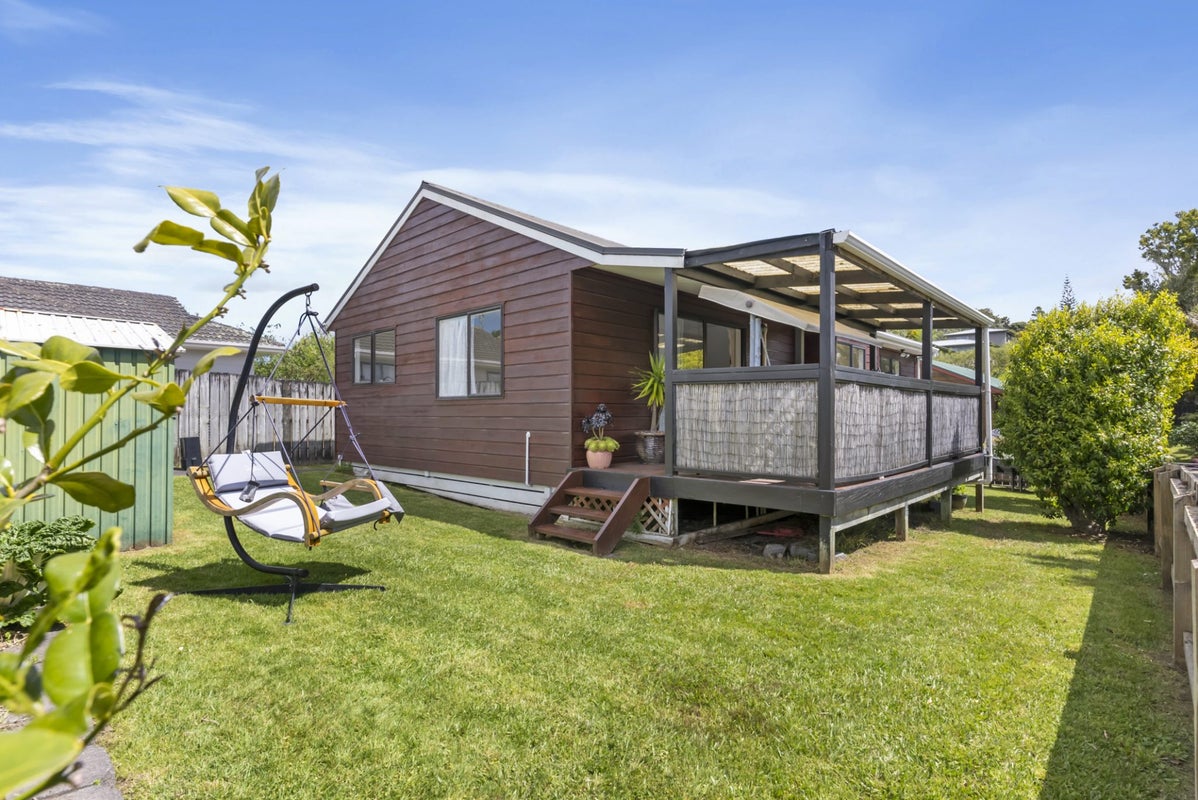 3/83 Glendale Road, Glen Eden, Auckland - Carousel 1