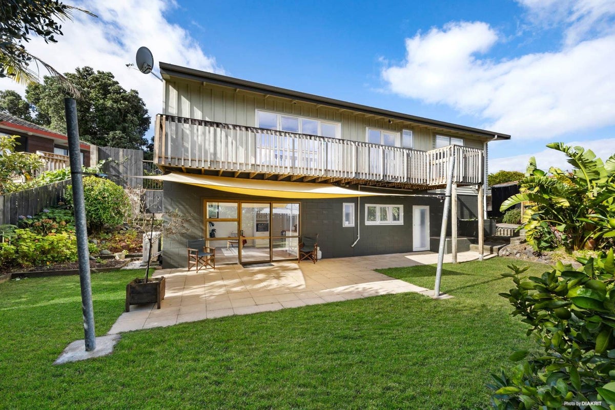 10 Cleary Road, Panmure, Auckland - Carousel 1