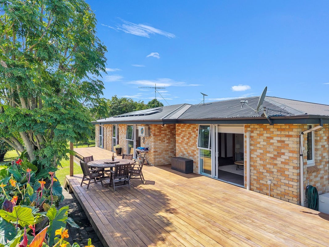 23 Collins Lane, Te Puke, Te Puke - Carousel 1
