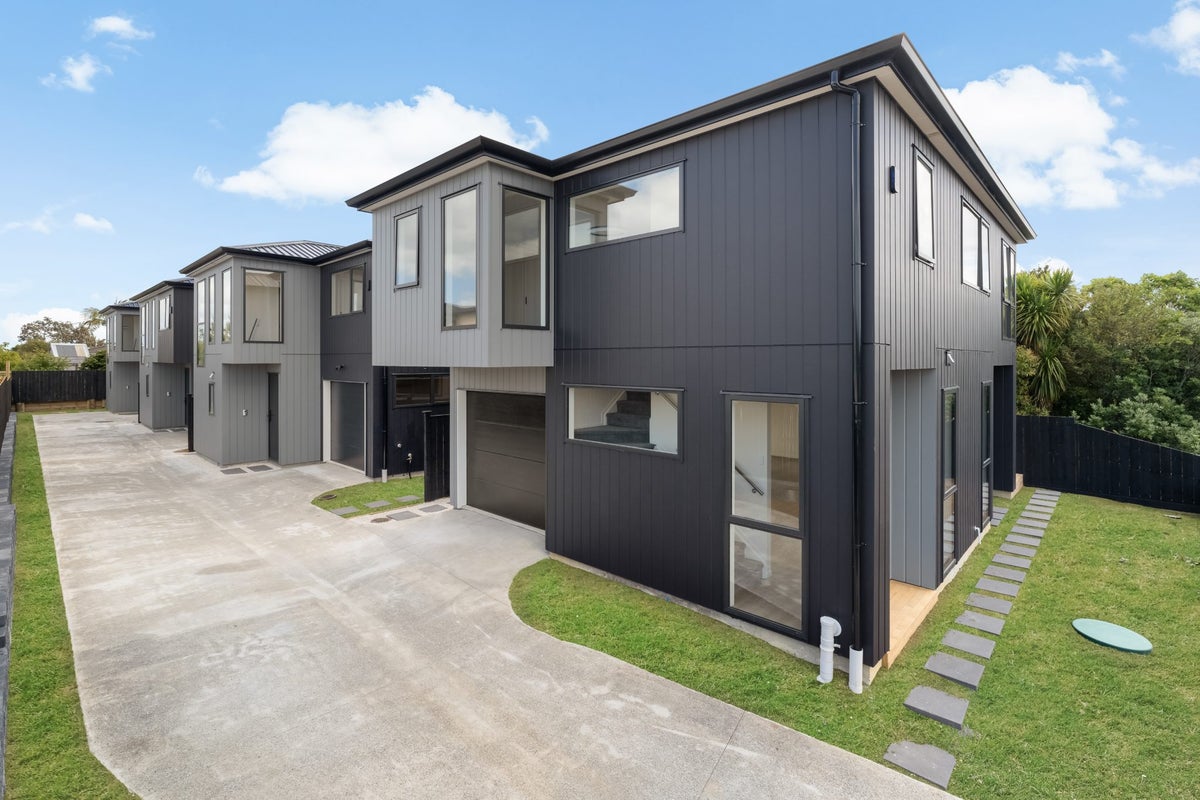 78A Seaview Road, Glenfield, North Shore City, Auckland - Carousel 1