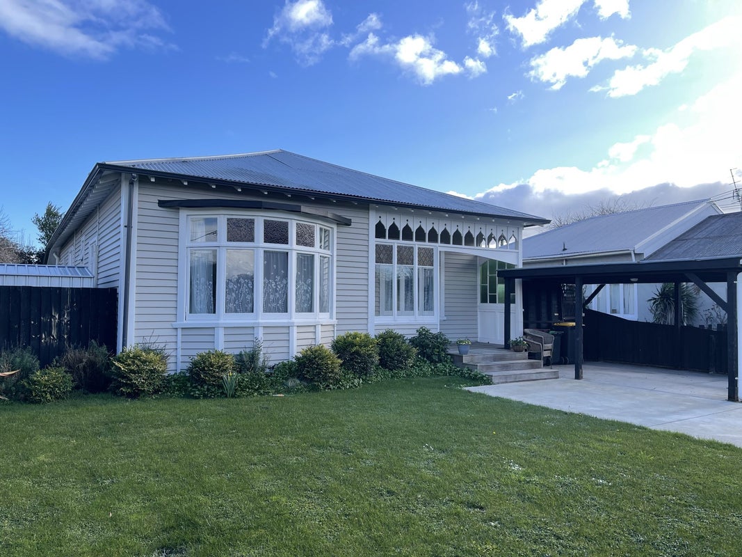 127 Barrington Street, Somerfield, Christchurch - Carousel 1
