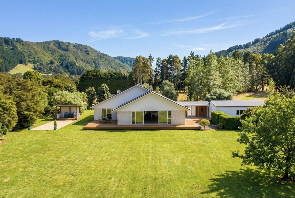 433A Waiohine Gorge Road, Dalefield, Carterton - Carousel 1
