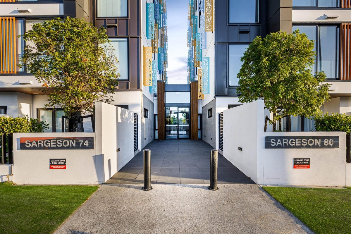 103/74 Anzac Street, Takapuna, Auckland - Carousel 1
