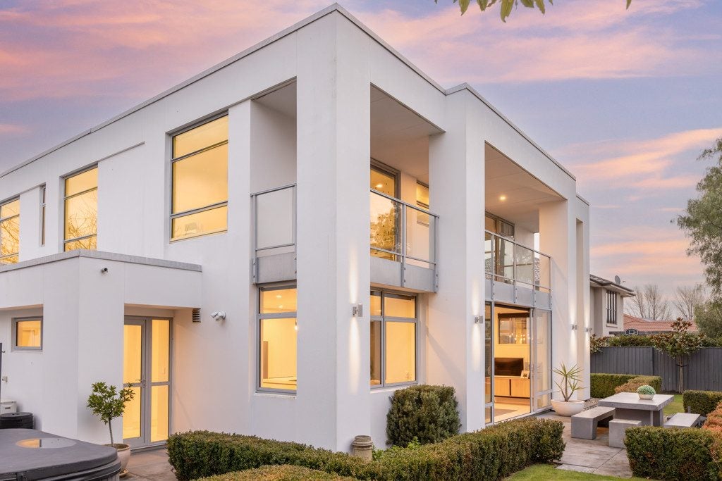 8 Pewter Place, Northwood, Christchurch - Carousel 26