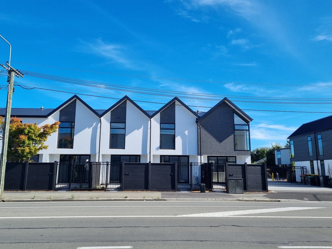 3/18 New Brighton Road, Shirley, Christchurch - Carousel 13