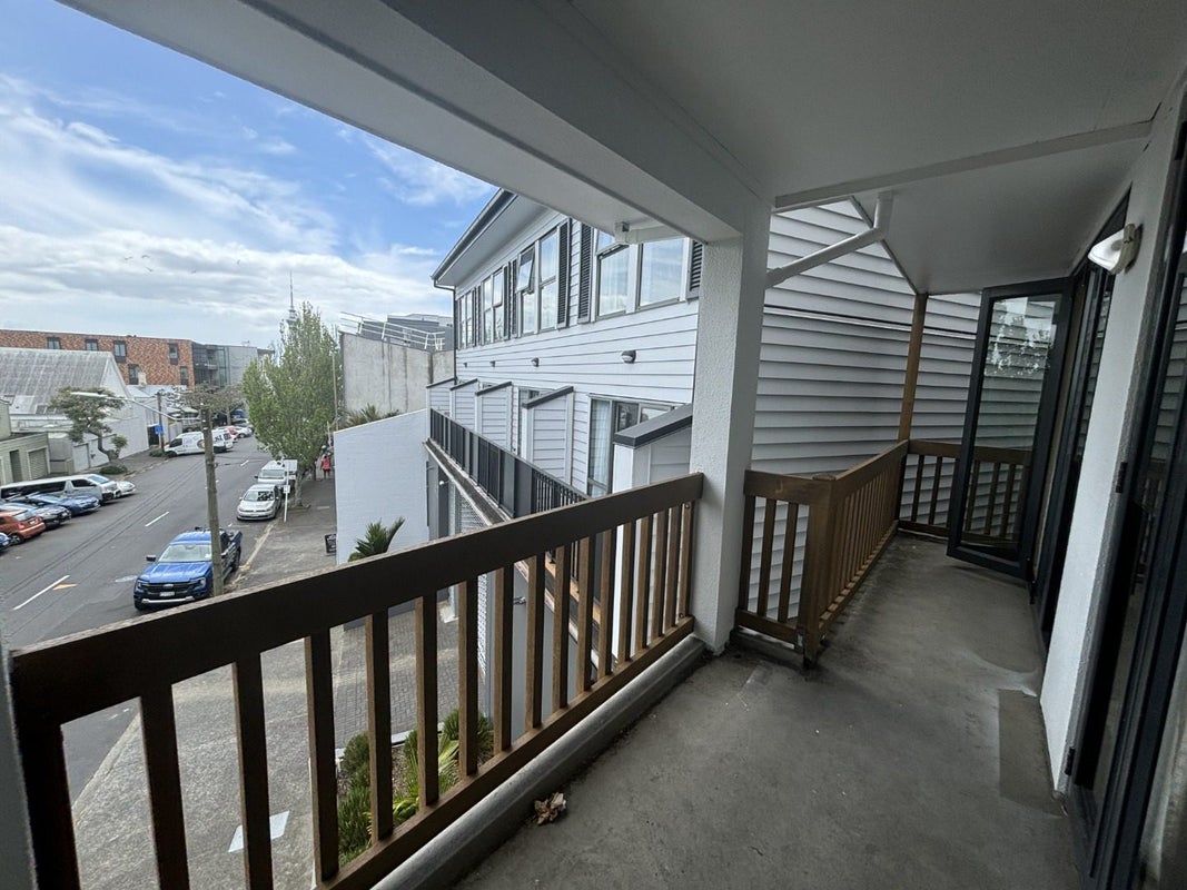 44H St Benedicts Street, Eden Terrace, Auckland - Carousel 8