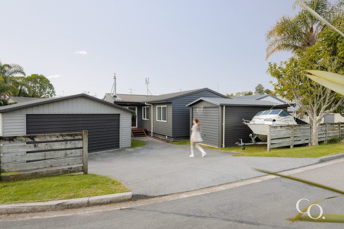 377 Waihi Road, Judea, Tauranga - Carousel 23