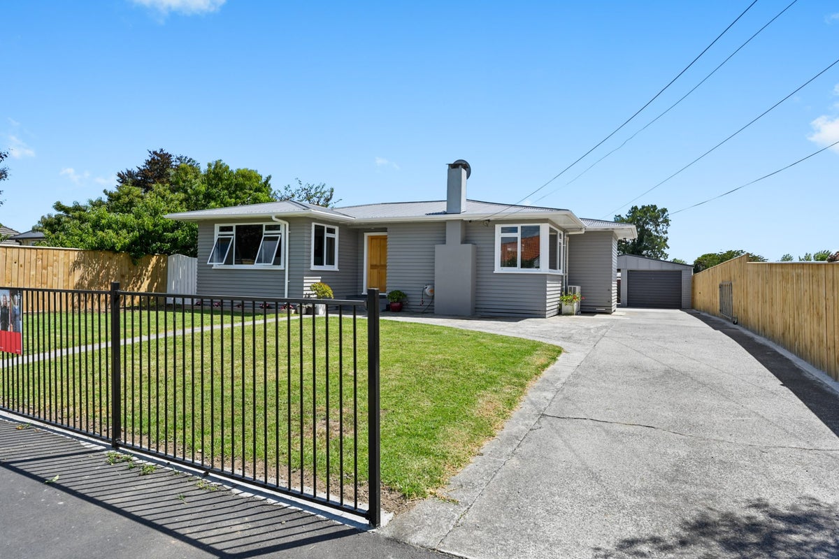 59 Alfred Street, Fairfield, Hamilton - Carousel 2
