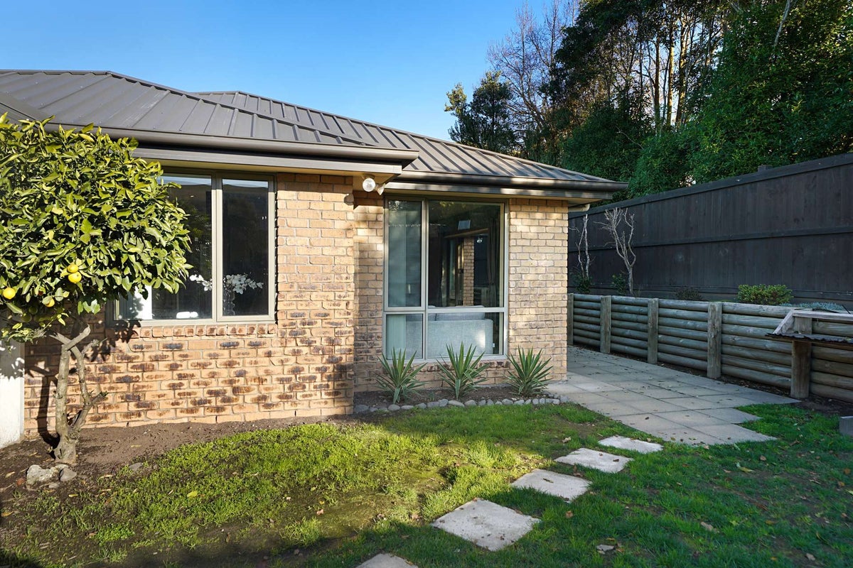 87A Fairway Drive, Shirley, Christchurch - Carousel 10