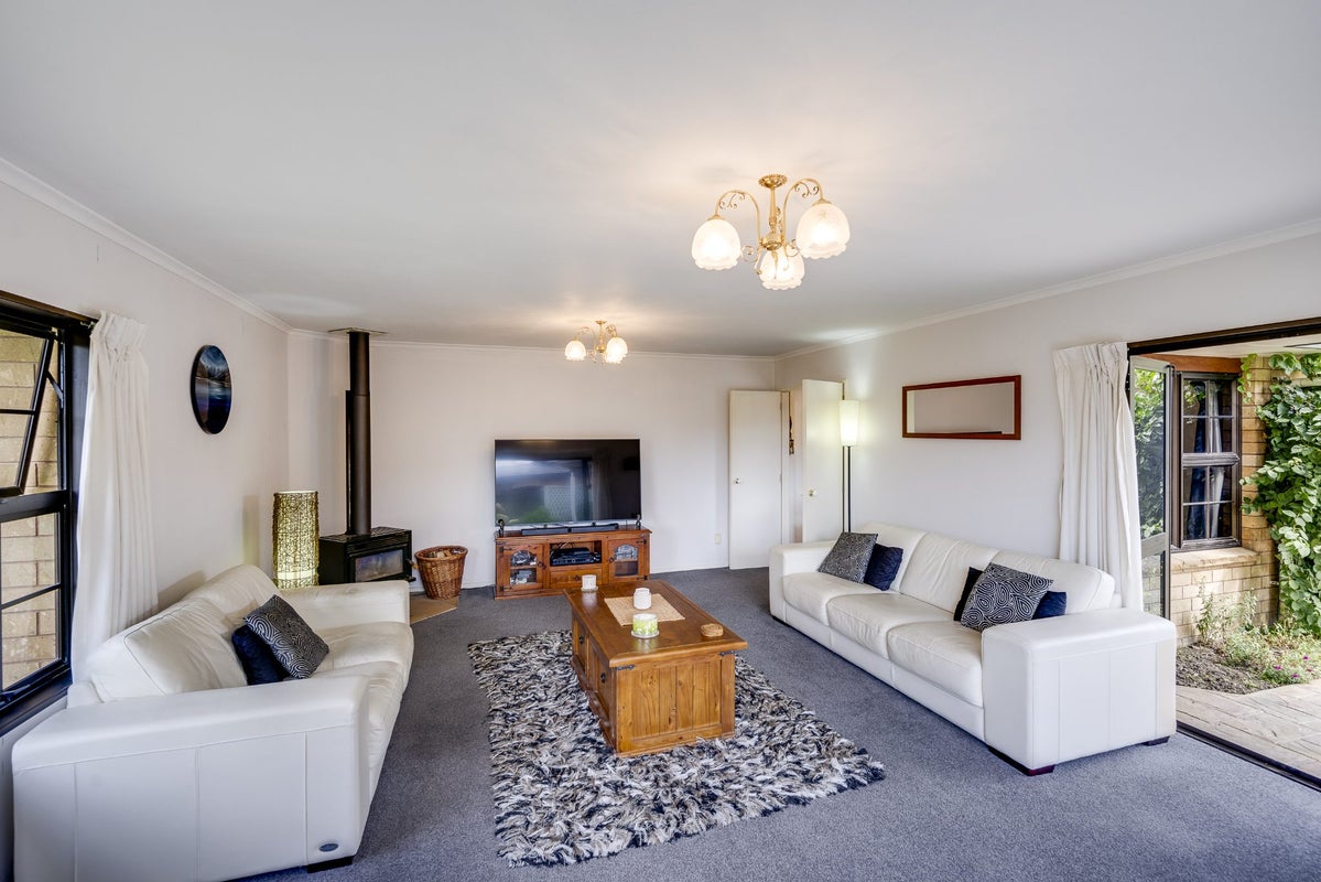 2 Mission Road, Greenmeadows, Napier - Carousel 2