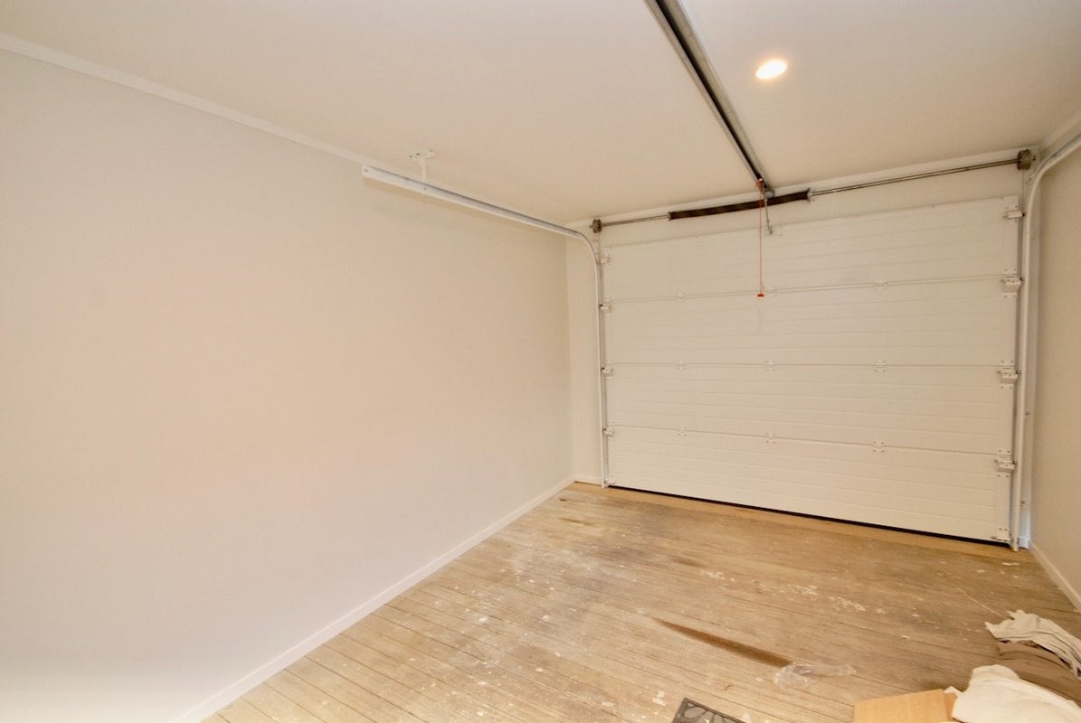 13/69 Target Road, Totara Vale, Auckland - Carousel 13