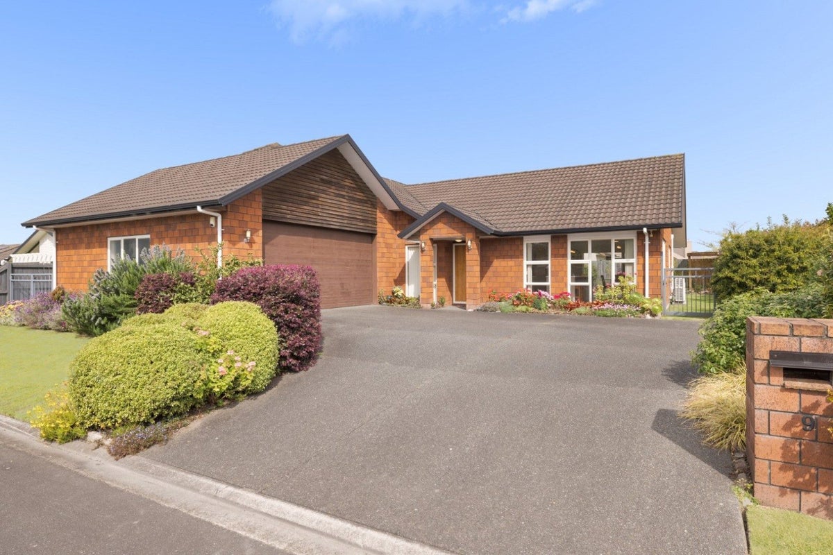 9 O'Connor Way, Bethlehem, Tauranga - Carousel 1
