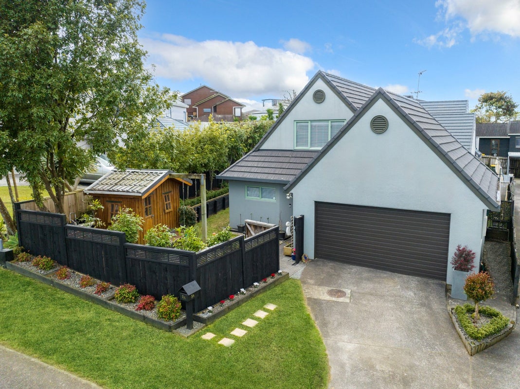5A Westergrove Place, West Harbour, Auckland - Carousel 1