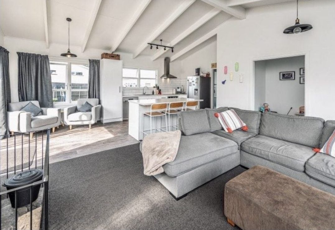 8A Kings Avenue, Gonville, Whanganui - Carousel 2