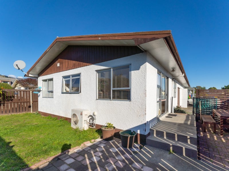 1/35 GREEN ST, Tahunanui, NELSON - Carousel 2