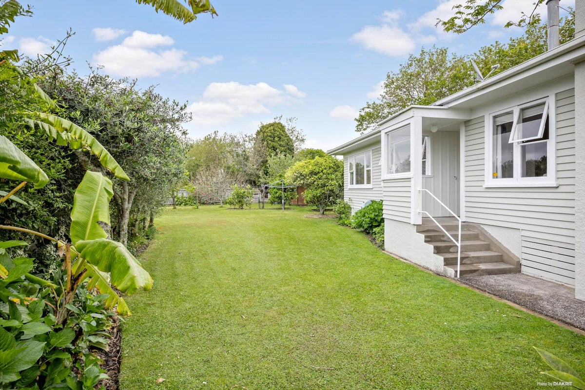 70 Riverside Road, Orewa, Orewa - Carousel 2