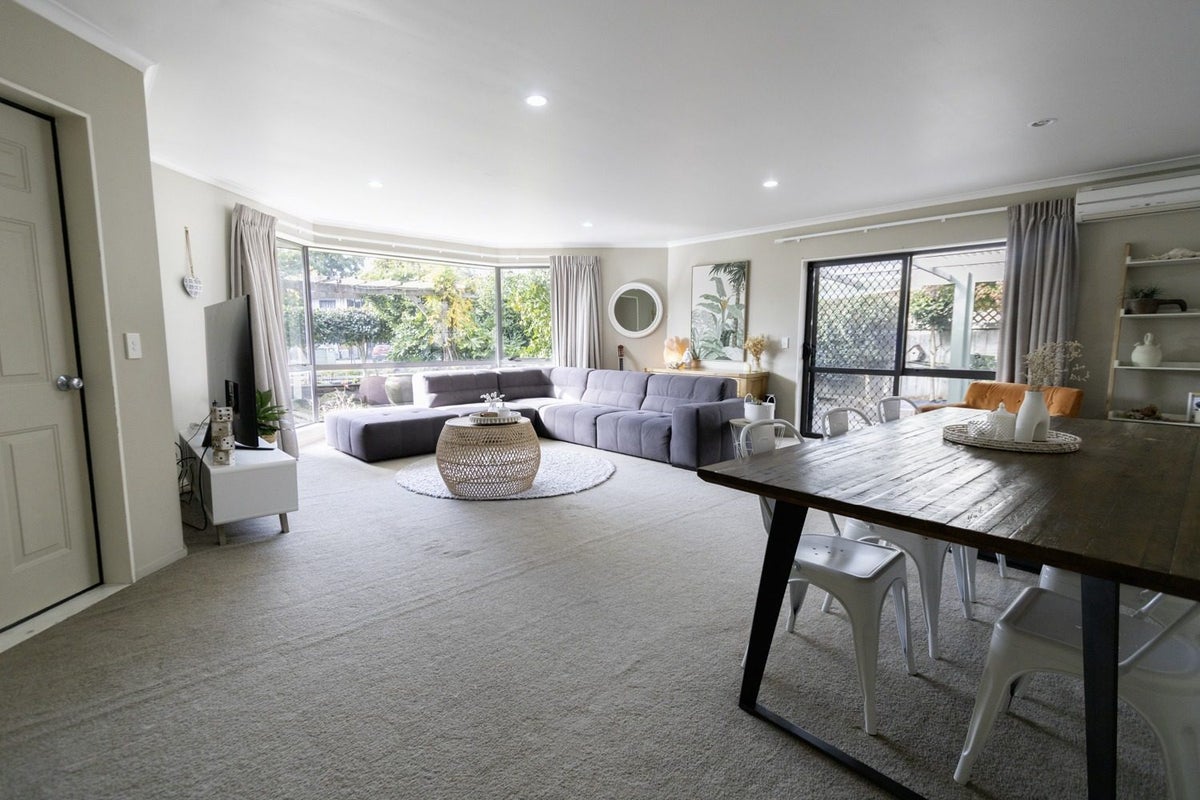 7 Knox Place, Leamington, Cambridge - Carousel 1