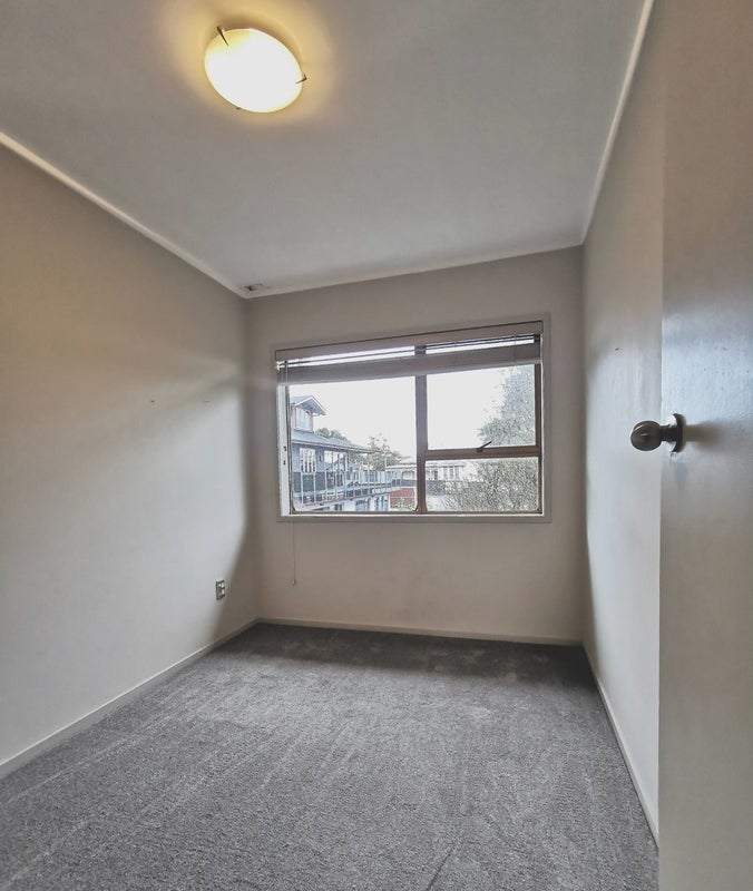 4/146 Gillies Avenue, Epsom, Auckland - Carousel 13