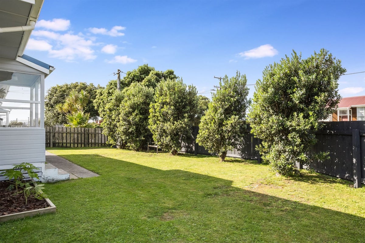 78 Te Pene Avenue, Titahi Bay, Porirua - Carousel 19