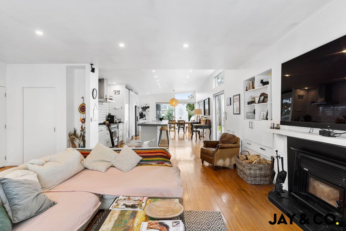41 Second View Avenue, Beachlands, Auckland - Carousel 2