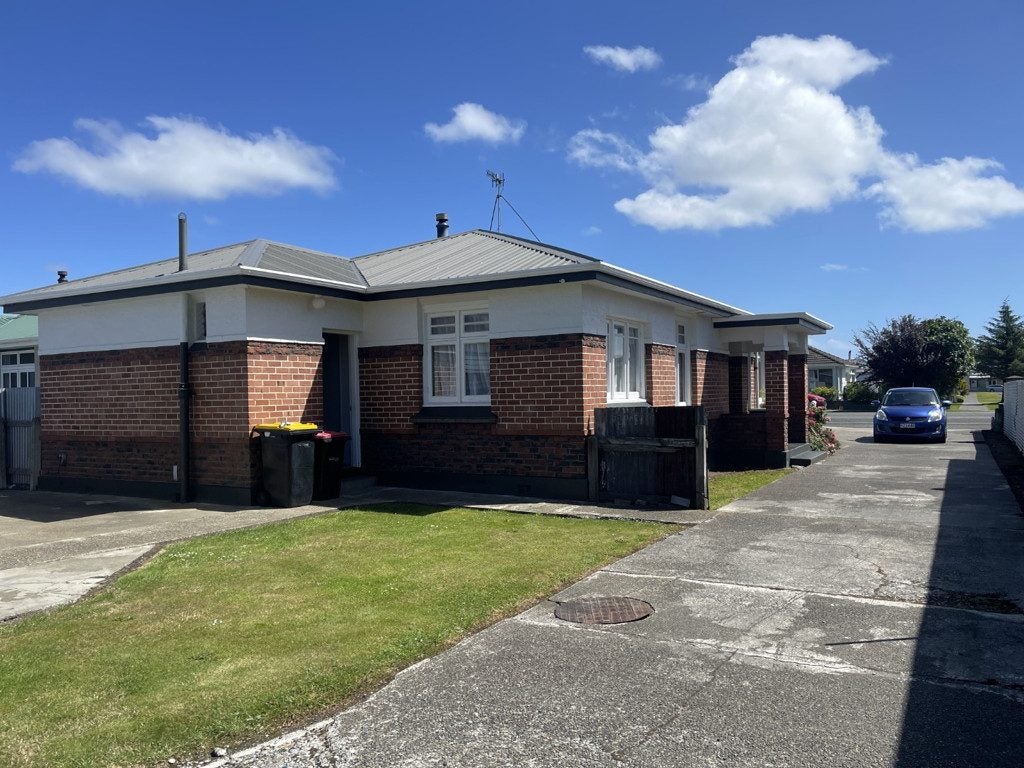 24 Morton Street, Georgetown, Invercargill - Carousel 1