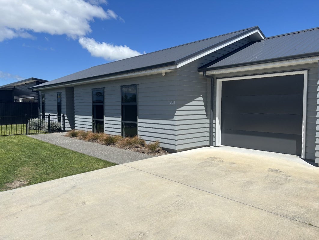75 South Road, Solway, Masterton - Carousel 1