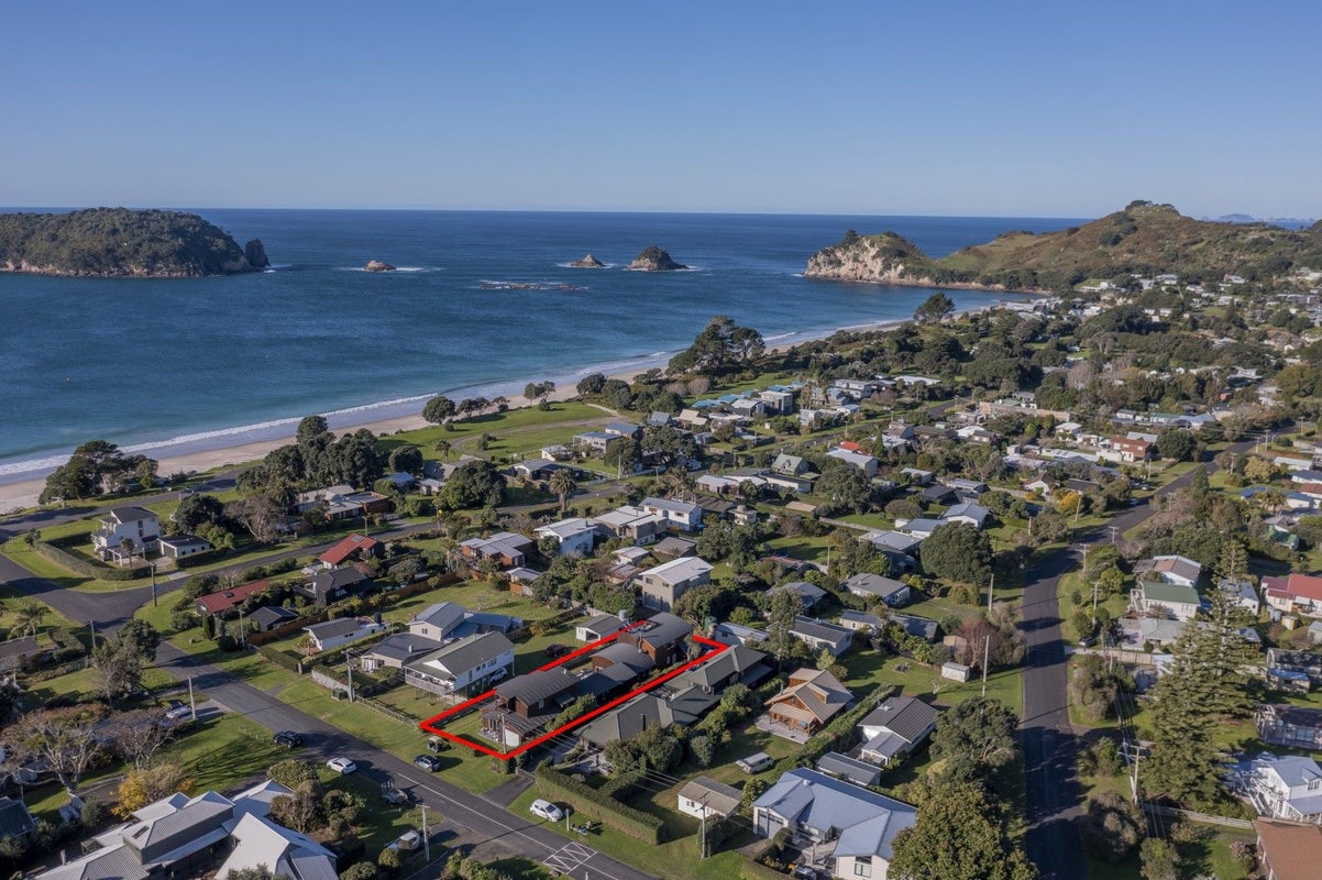 17 Hahei Beach Road, HAHEI, WHITIANGA - Carousel 1