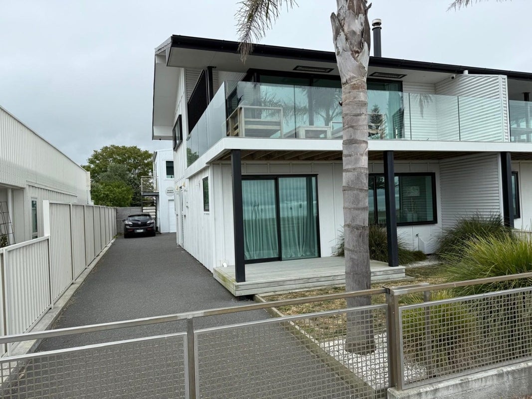 21A Ferguson Avenue, Westshore, Napier - Carousel 2