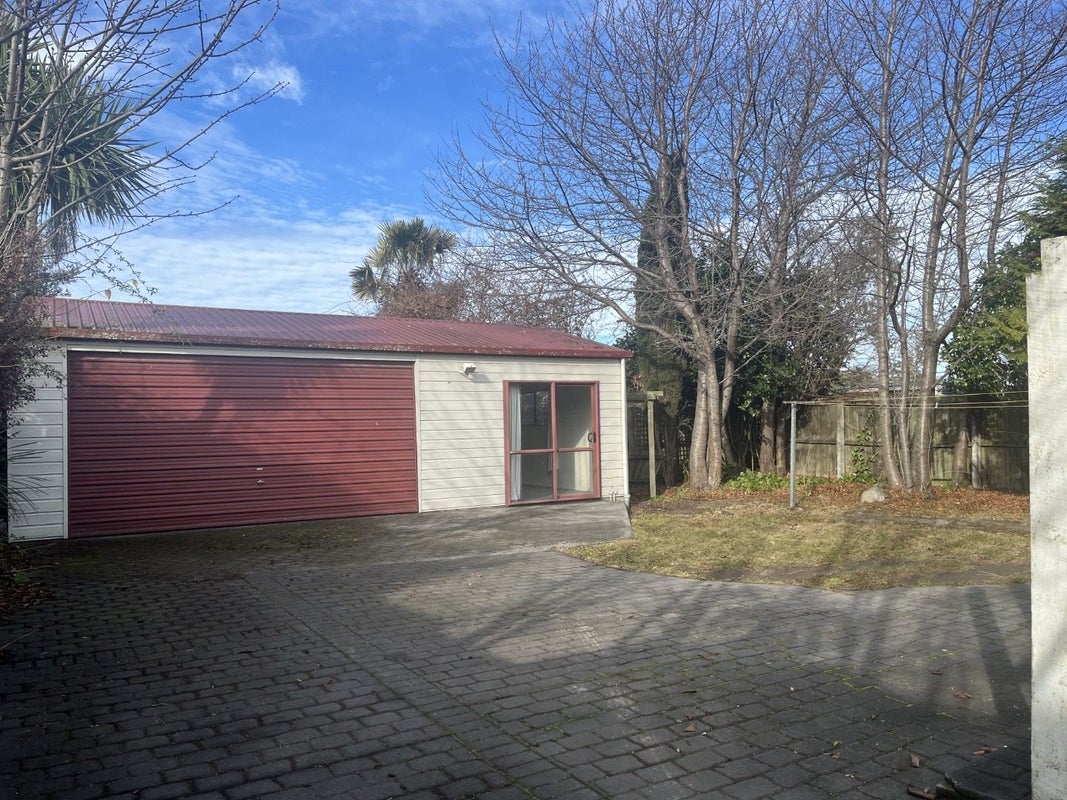 176 Grahams Road, Burnside, Christchurch - Carousel 6