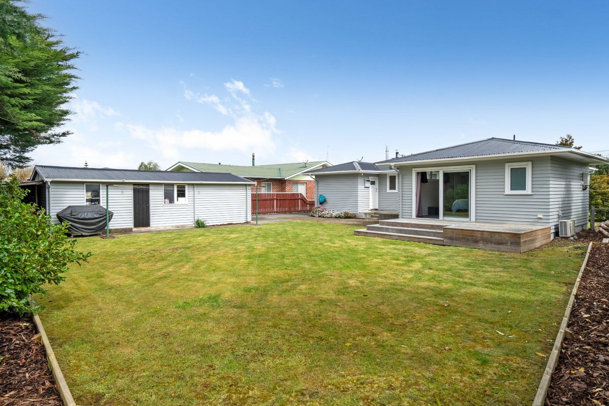 38 Fergusson Street, Solway, Masterton - Carousel 12