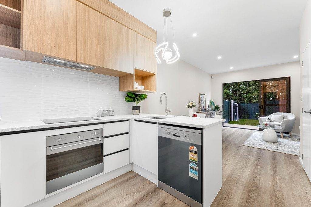 9 Don Oliver Lane, Glen Eden, Auckland - Carousel 2