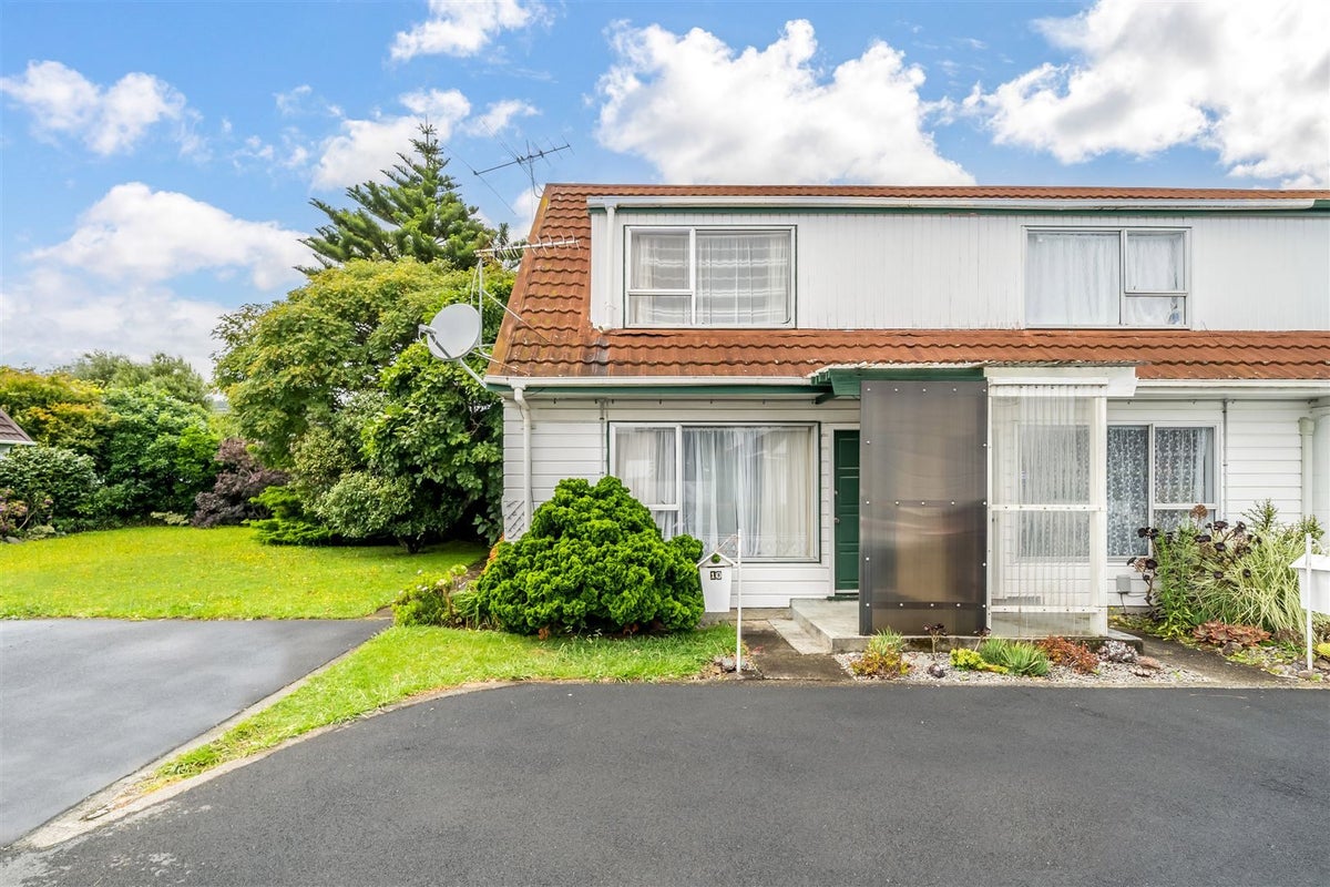 10/65 Ararino Street, Trentham, Upper Hutt - Carousel 1