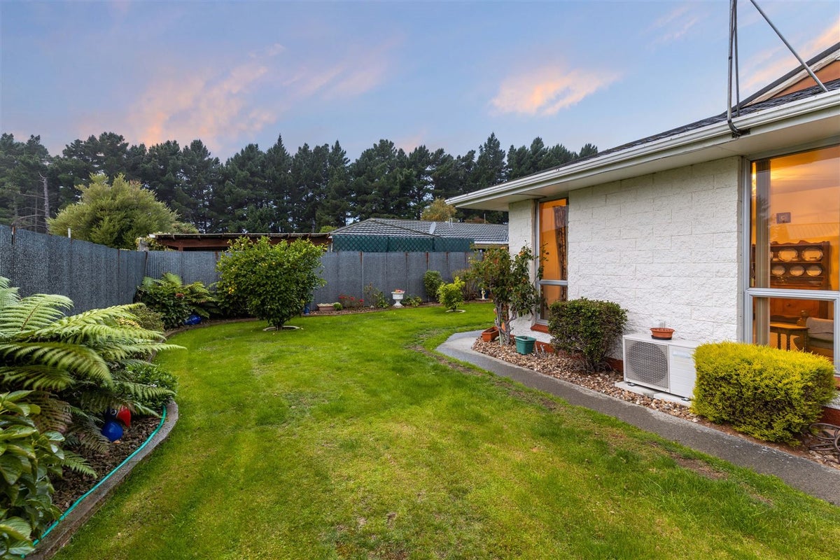 2/31 Mecca Place, Linwood, Christchurch - Carousel 17