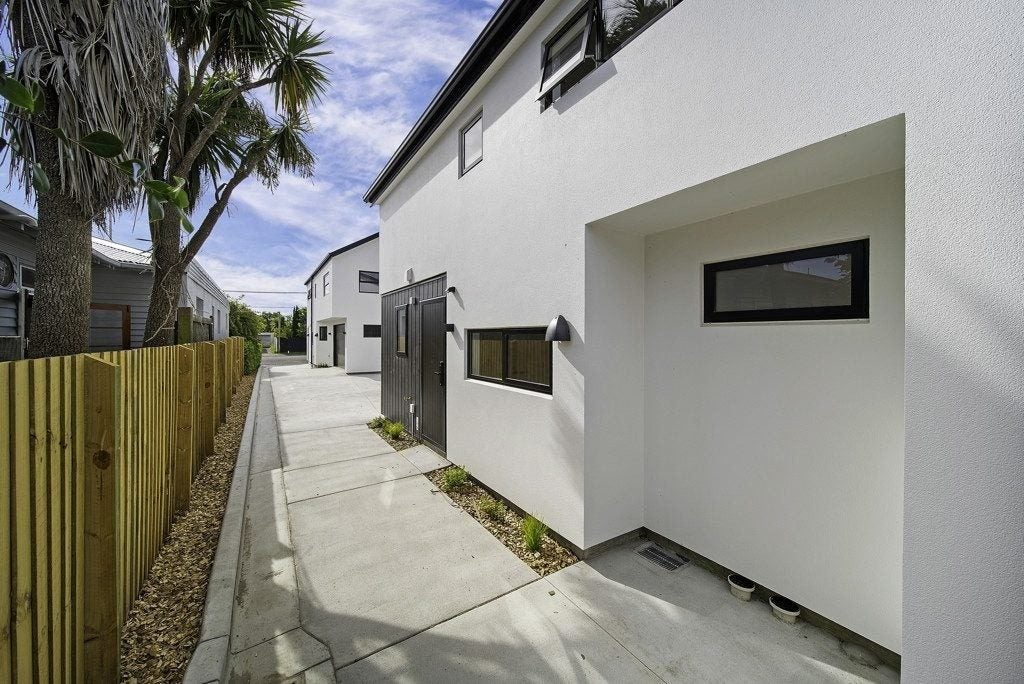 2/14 Croydon Street, Sydenham, Christchurch - Carousel 13