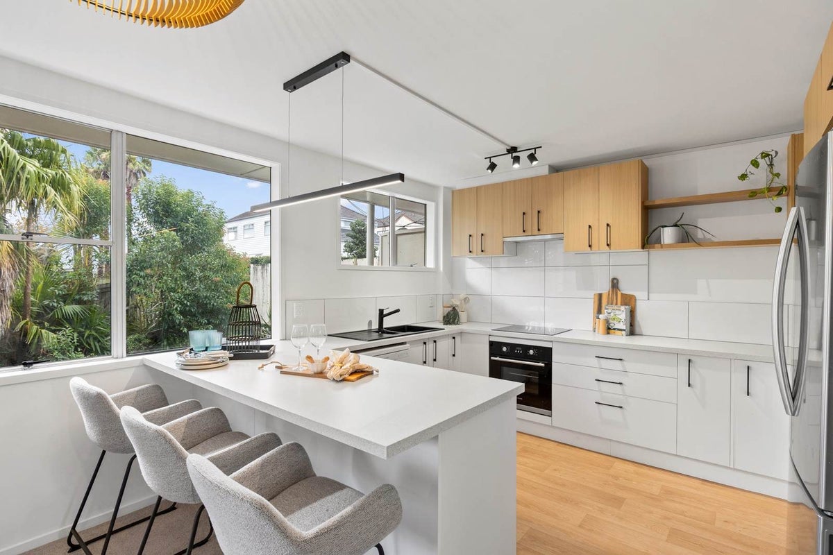 6/32 Tarawera Terrace, St Heliers, Auckland - Carousel 1