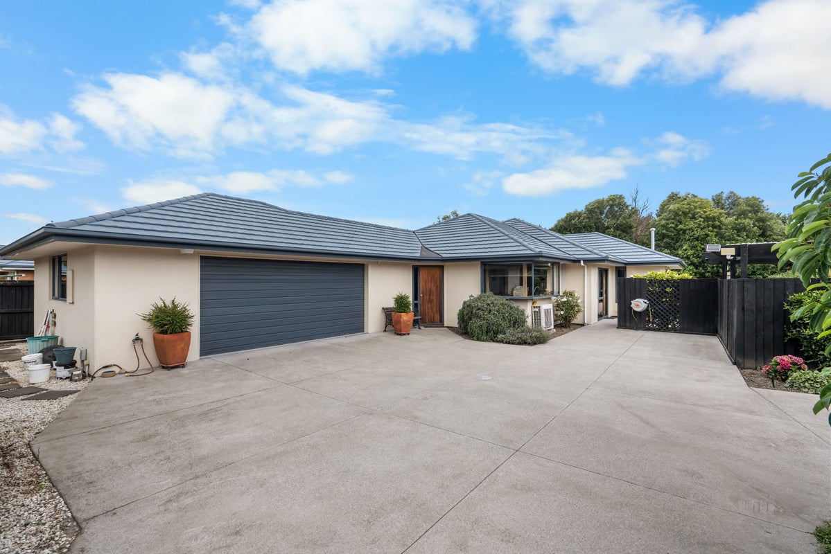 9 Iroquois Place, Wigram, Christchurch City, Canterbury - Carousel 2