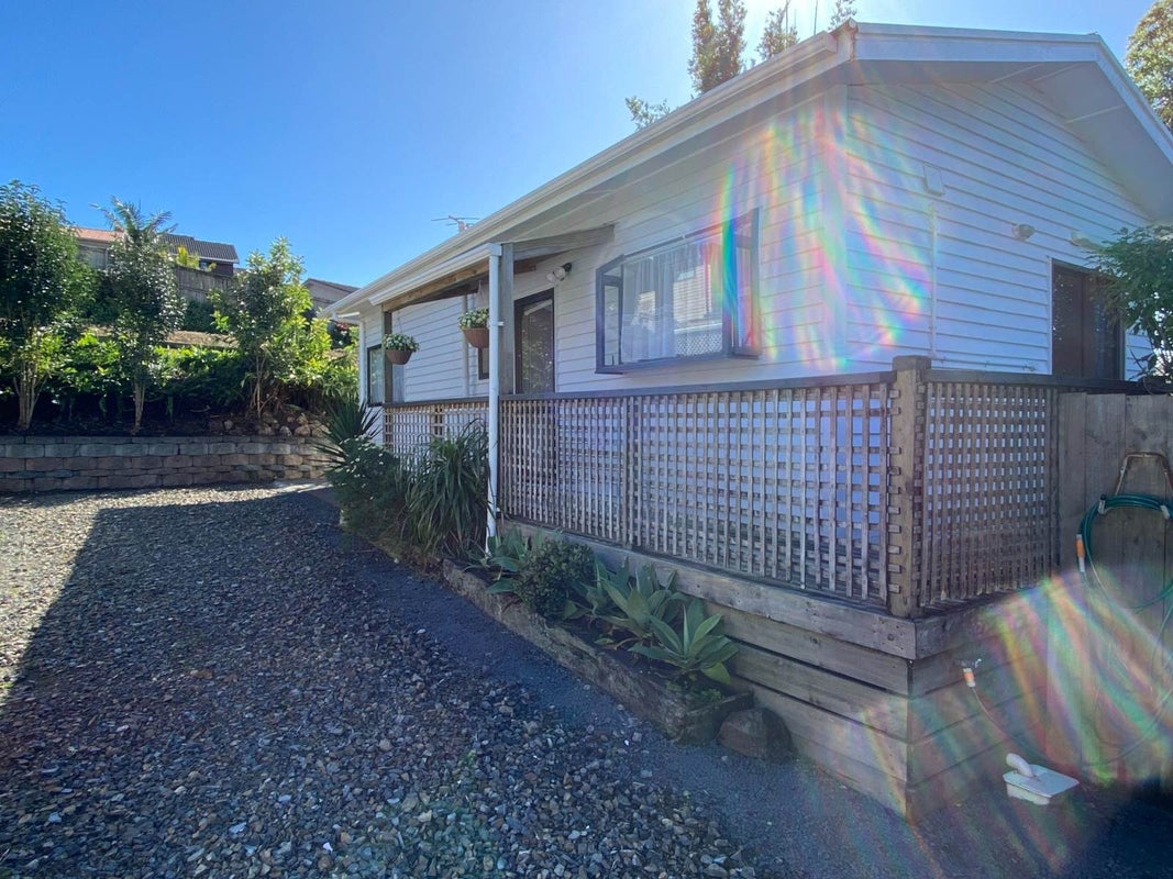 303 Albany Highway, Rosedale, Auckland - Carousel 2