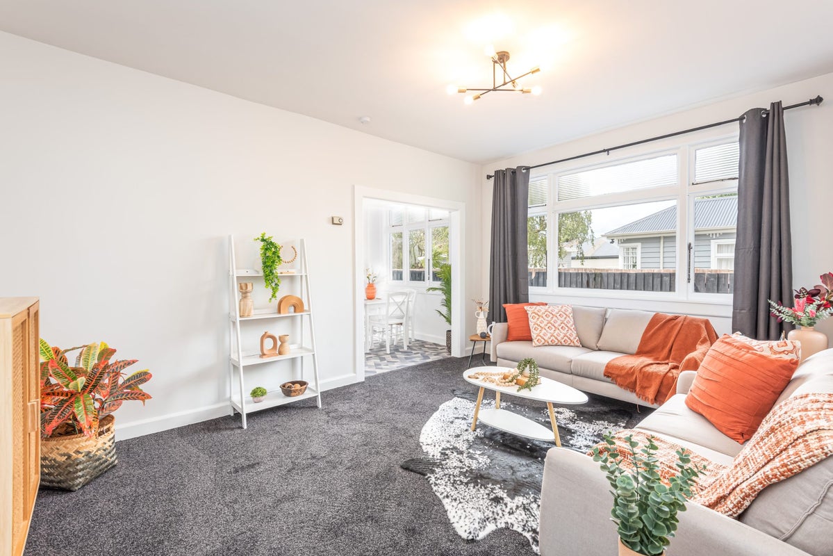 1/231 Innes Road, St Albans, Christchurch - Carousel 1