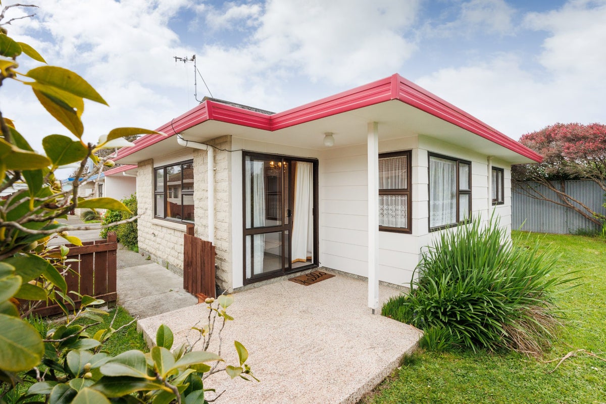 55A Chatsworth Place, Highbury, Palmerston North - Carousel 15