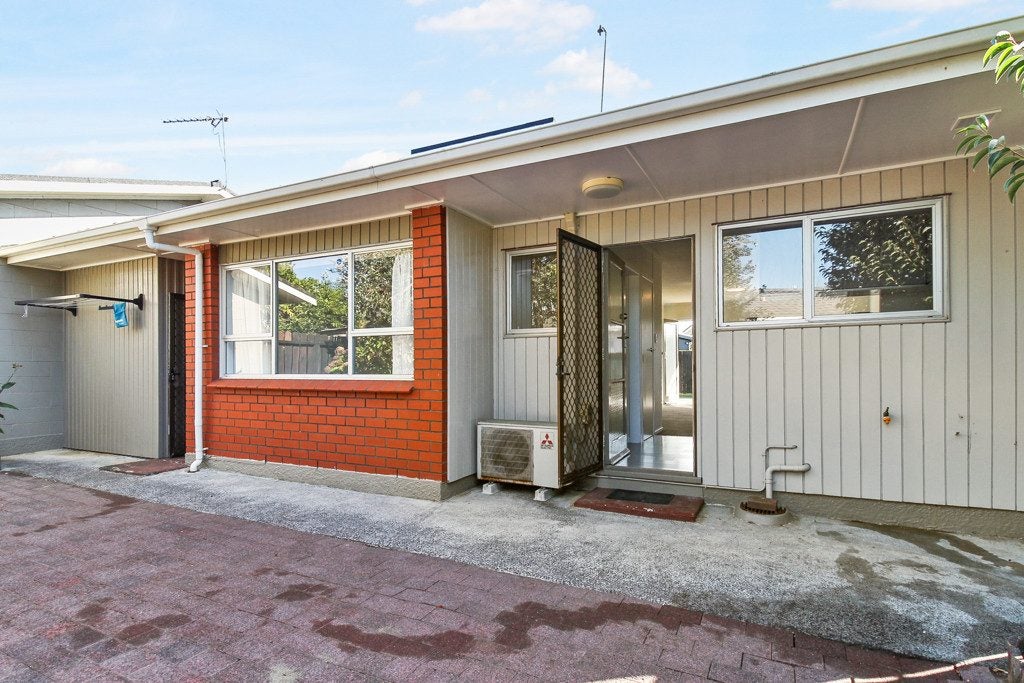 2/7 Mckenzie Road, Mangere Bridge, Auckland - Carousel 17