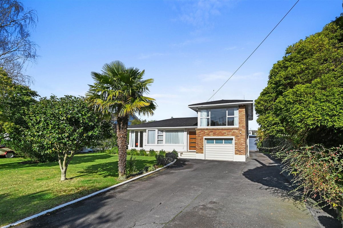 28 Carlton Street, Glenholme, Rotorua - Carousel 1