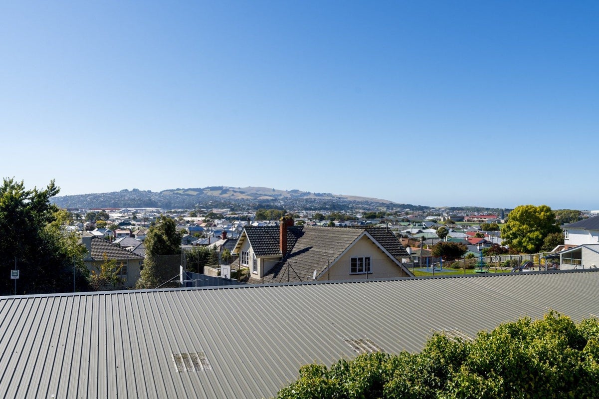 35 Easther Crescent, Kew, Dunedin - Carousel 2