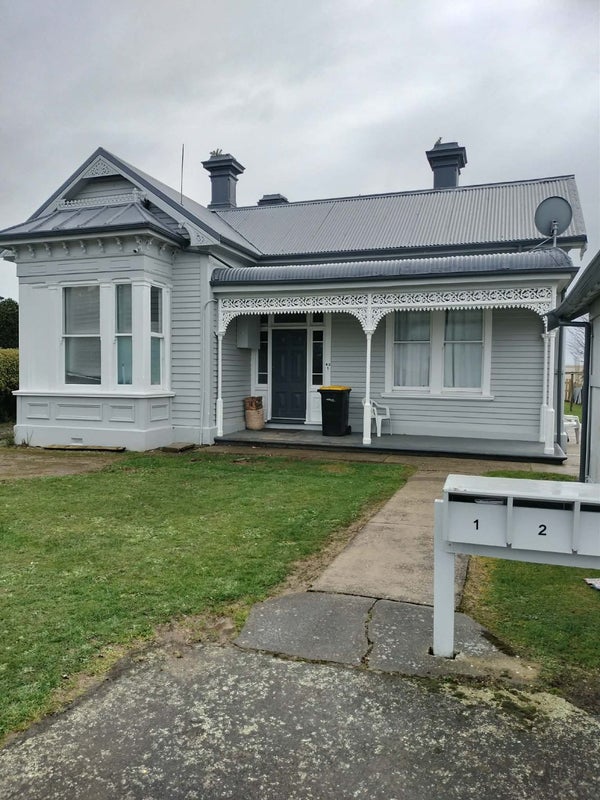 82 Balmoral Drive, Appleby, Invercargill - Carousel 1