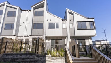 23 Paetai Lane, Te Atatu Peninsula, Auckland - Carousel 1