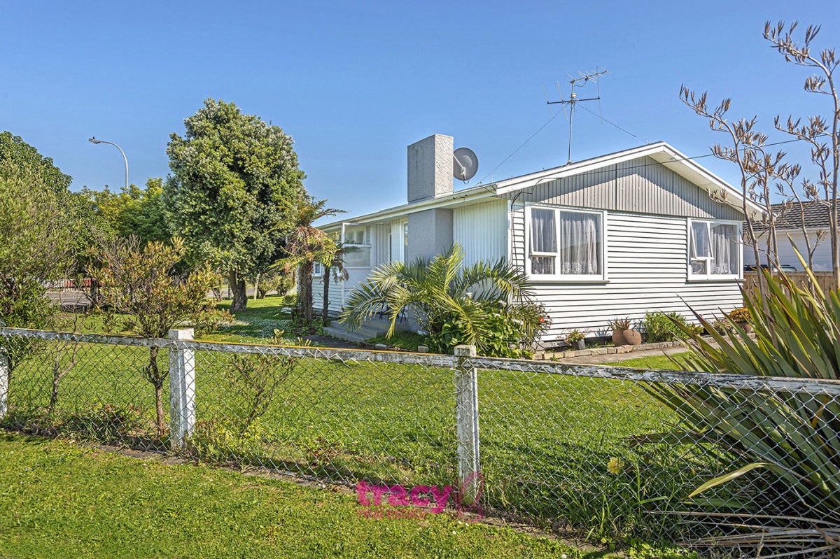 14 Tyndall Road, Outer Kaiti, Gisborne - Carousel 18