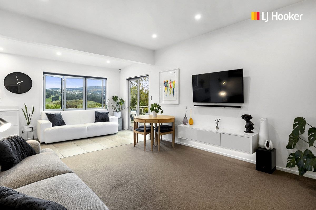 58 Mornington Road, Balaclava, Dunedin - Carousel 2