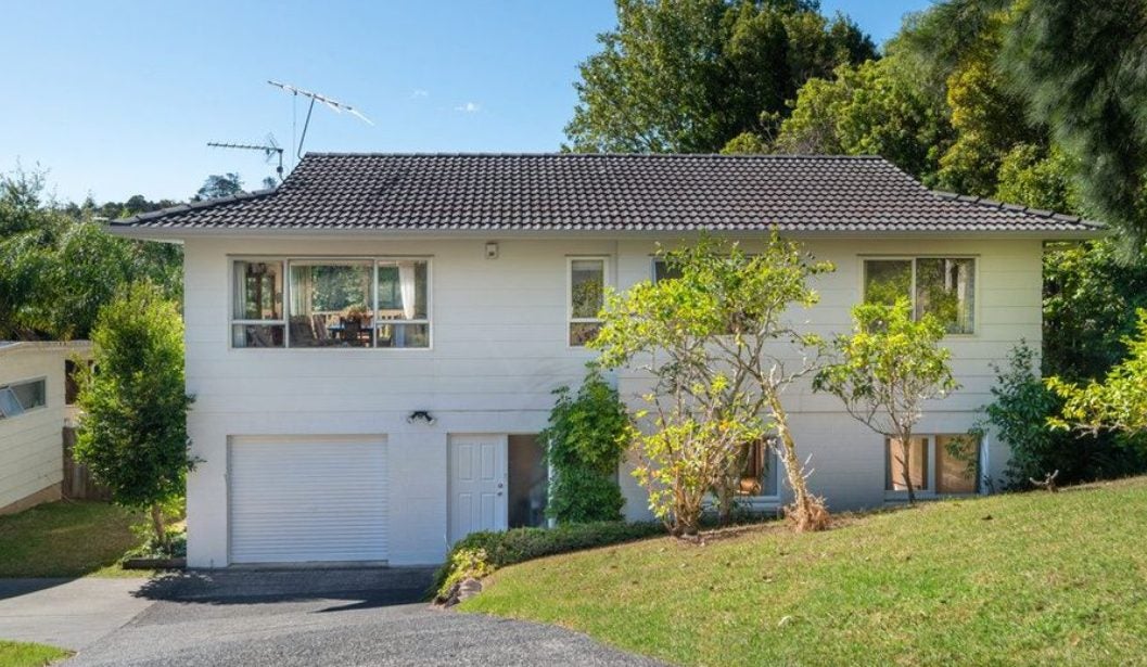 95 Stredwick Drive, Torbay, Auckland - Carousel 1