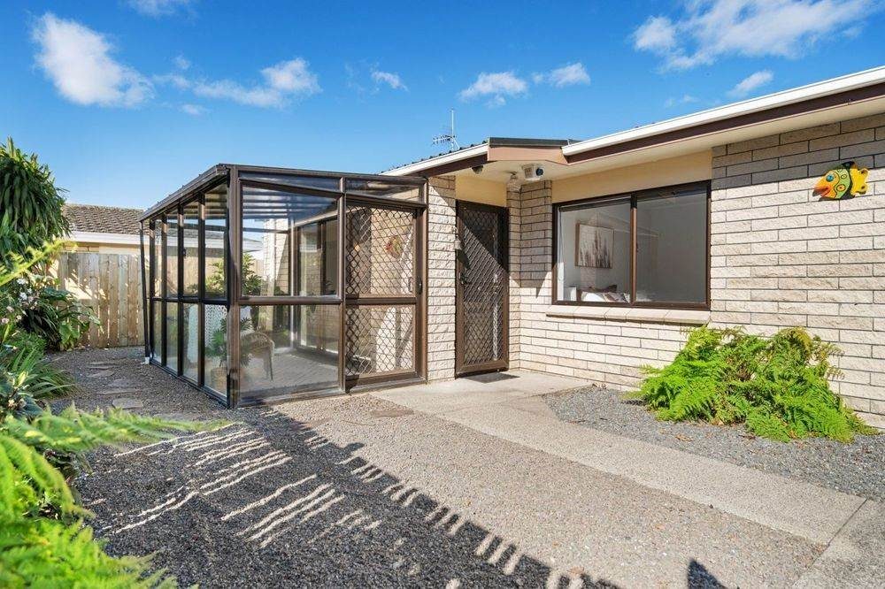 10A Howell Place, Tauranga South, Tauranga - Carousel 1