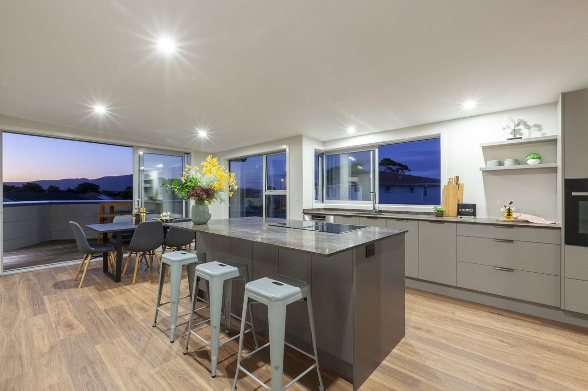 1A Martin Road, Paraparaumu Beach, Paraparaumu - Carousel 1